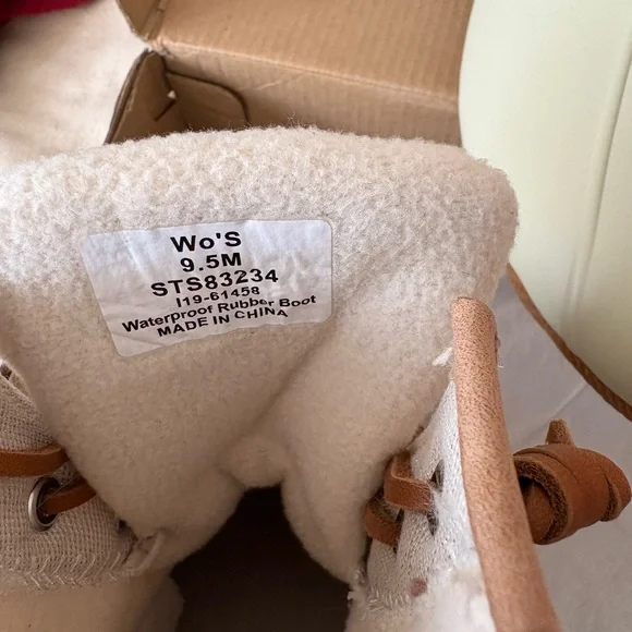 Sperry Cream Metallic and Tan Lined Waterproof Boots - Picture 3 of 4